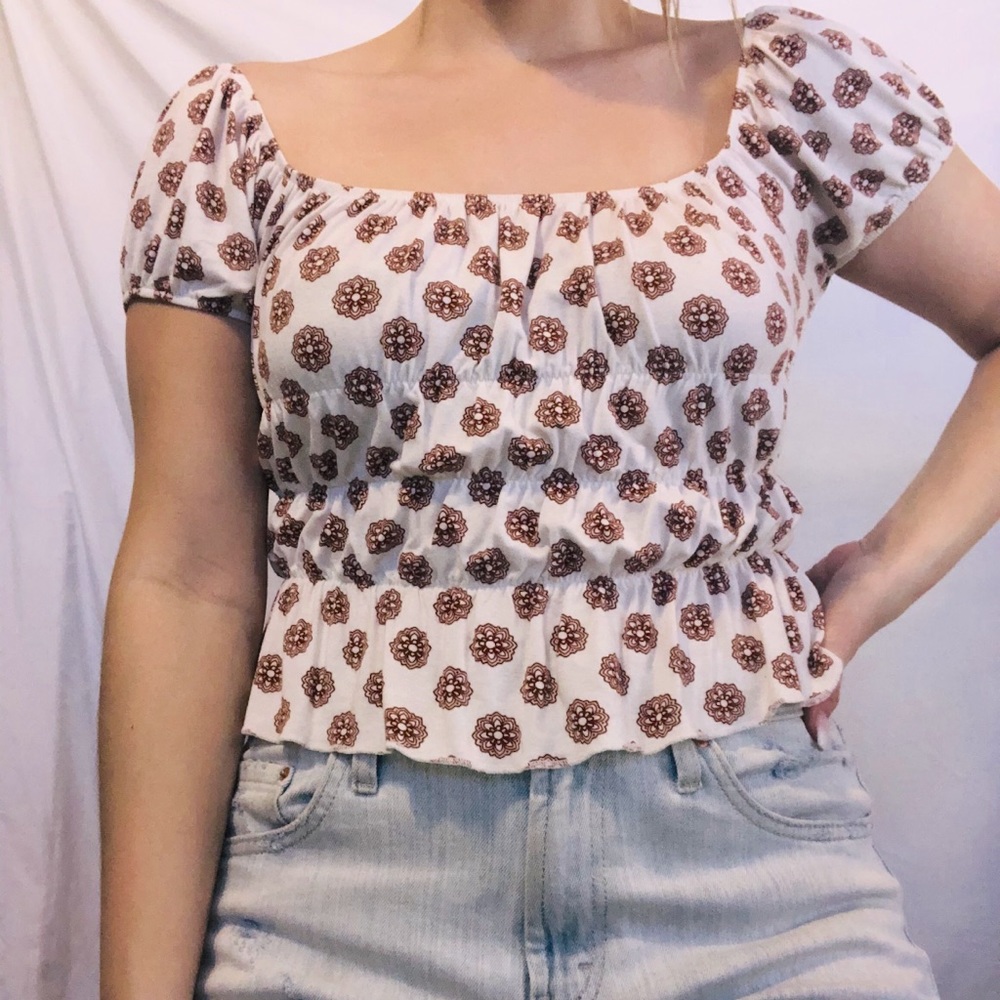 Red and white patterned peasant top